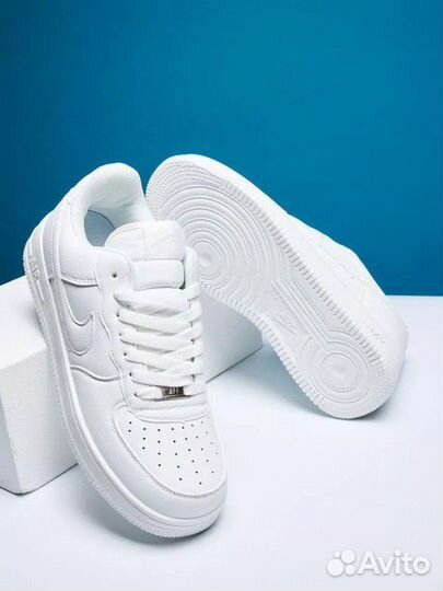 Кроссовки мужские nike