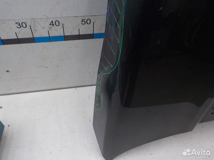 Капот Land Rover Discovery Sport