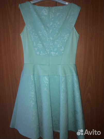 Платье на девочку