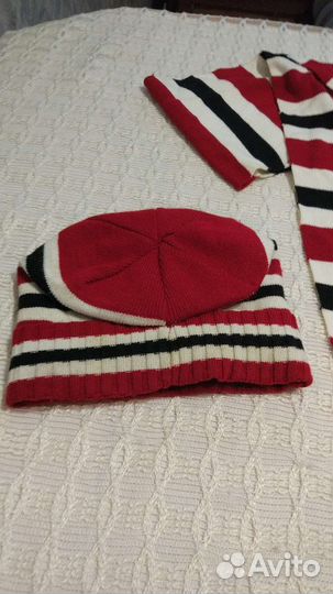 Шапка с шарфом женская