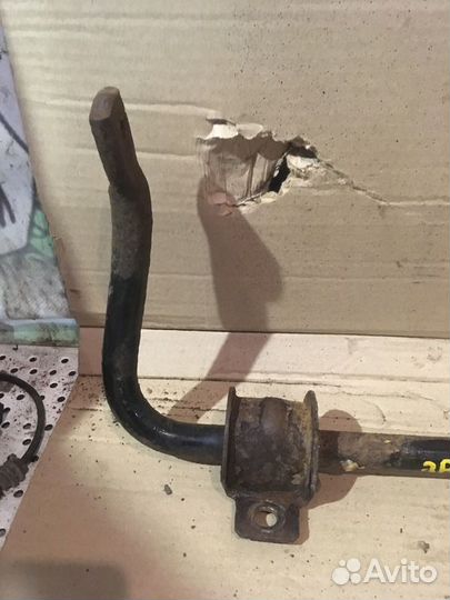 Стабилизатор задний Mazda 3