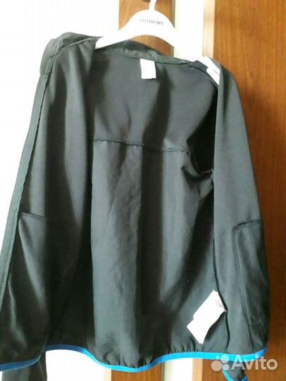 Спортивная кофта Kipsta (143-152)