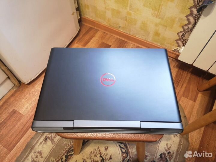 Отличный игровой ноут Dell P72F002 на i5-8300H