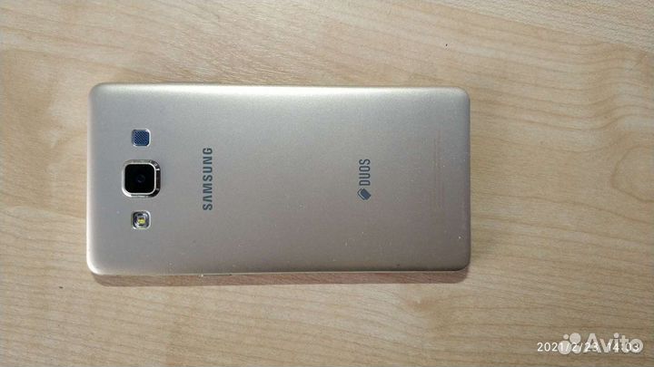 Телефон Samsung galaxy a5 A500F Торг
