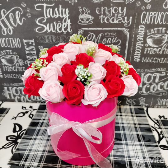 Букеты и композиции из мыльных роз