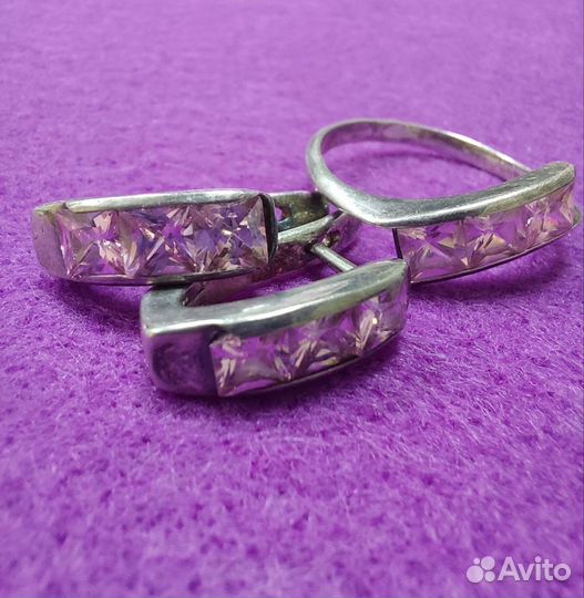 Серьги и кольца из серебра