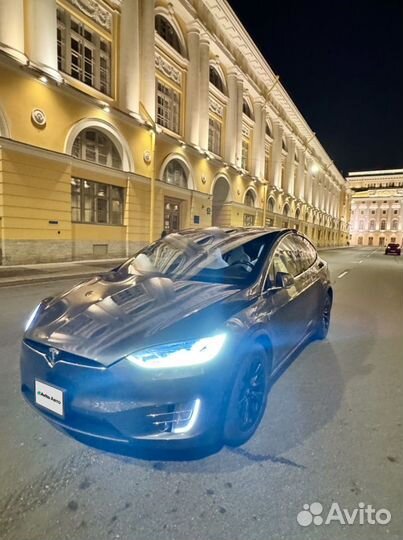 Tesla Model X 329 л.с. AT, 2018, 284 000 км