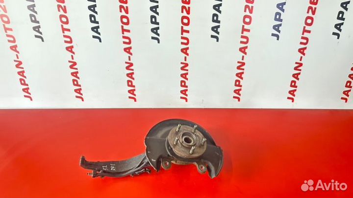 Ступица с кулаком в сборе передняя левая Honda