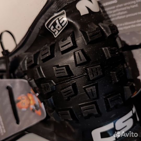 Покрышки 26x2.1 CST heathen антипрокол.Новые