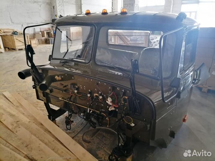 Кабина для грузовых автомобилей семейства урал №15
