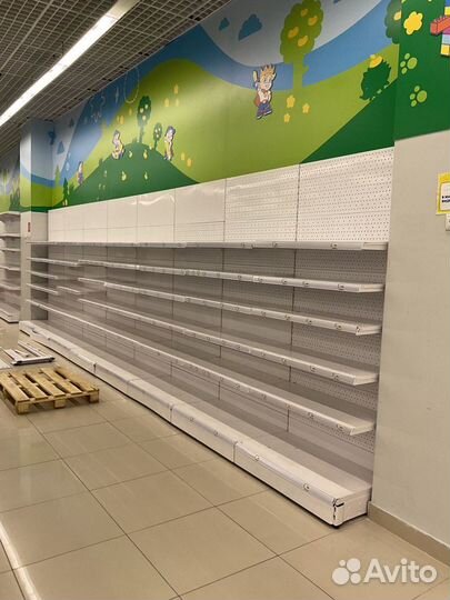 Стеллажи пристенные. Островные. Склад