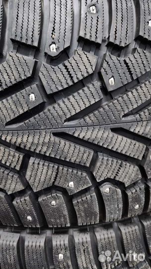 Pirelli Ice Zero 295/35 R21