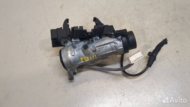 Замок зажигания Seat Leon 3, 2017