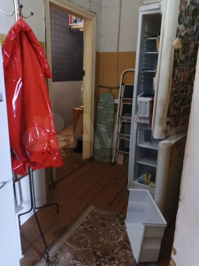 Комната 10,2 м² в 3-к., 2/2 эт.