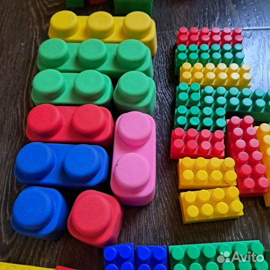 Детский конструктор Развивающие игрушки пакетом