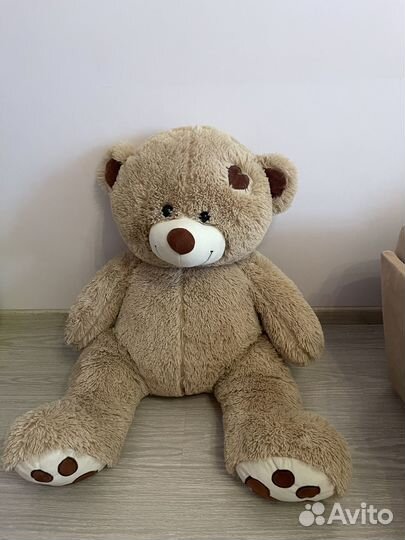 Плюшевый медведь 70 сантиметров