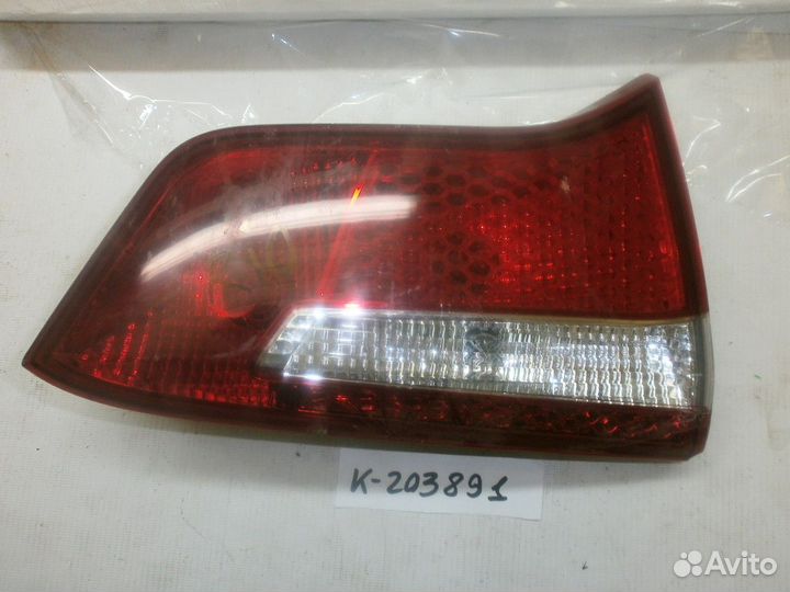 Фонарь задний левый внутренний (Kia Rio)