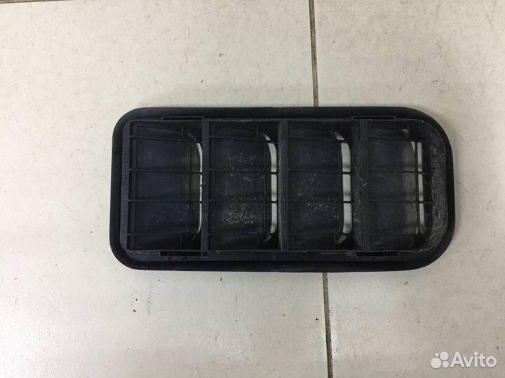 Решетка вентиляционная Skoda Karoq 2017