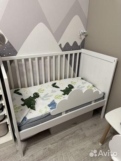 Кровать IKEA сундвик