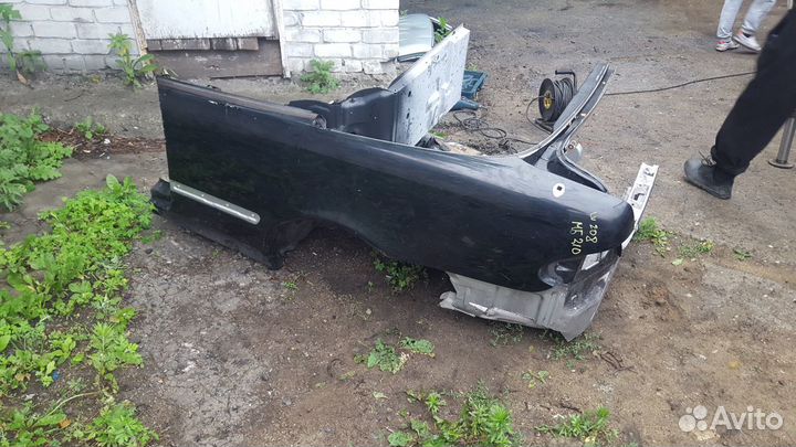 Крыло левое Mercedes-Benz CLK320 A208 W208 кабрик