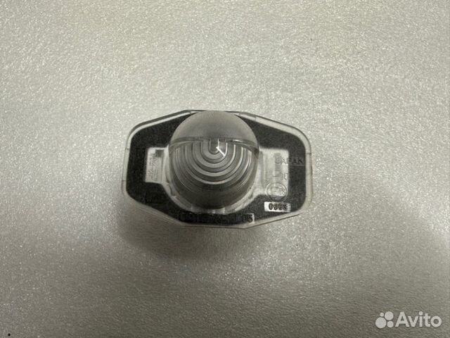 Плафон освещения номерного знака задний Toyota