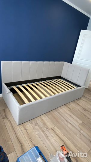 Кровать для ребенка, подростка