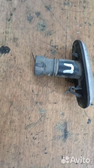 Повторитель поворотника в крыло Opel Astra G II