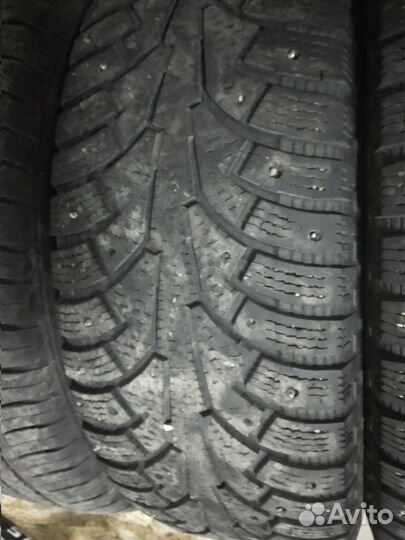 Nokian Tyres Hakkapeliitta 5 SUV 235/65 R17