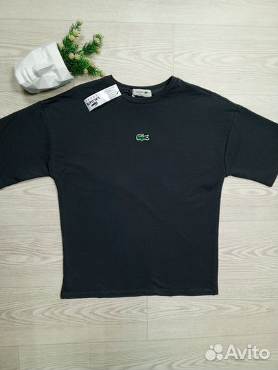 Костюм шорты и футболка Lacoste