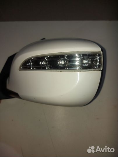 Зеркало левое Hyundai ix35