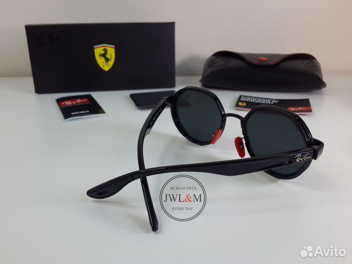 Солнцезащитные очки Ray Ban Ferrari