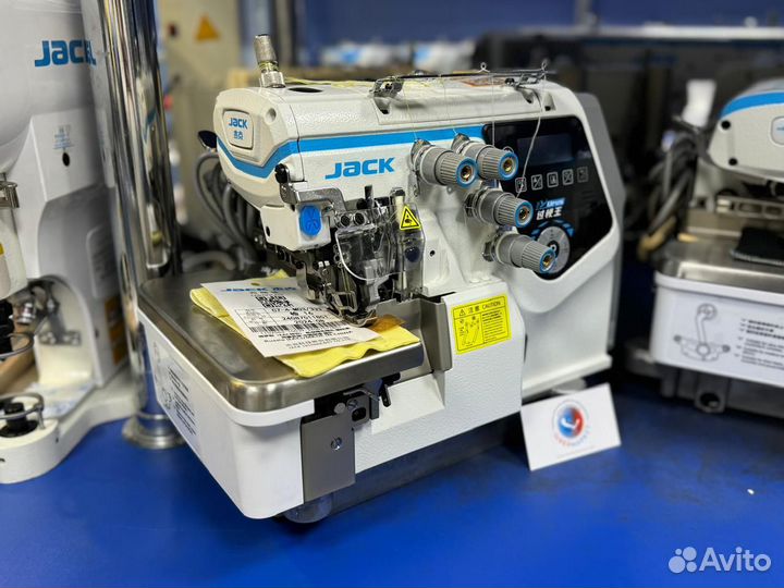 Оверлок автомат jack C7-4-M03/333 Urus