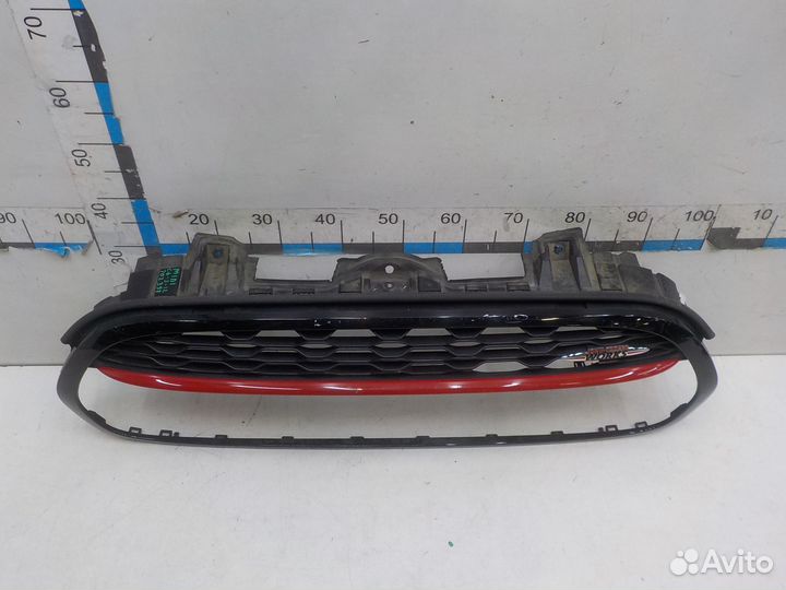 Б/У Б/У Решетка радиатора Mini Hatch F55/F56 20