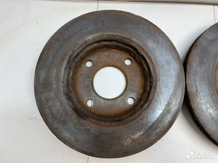 Диски тормозные передние Ford Focus 1 купе 2.0