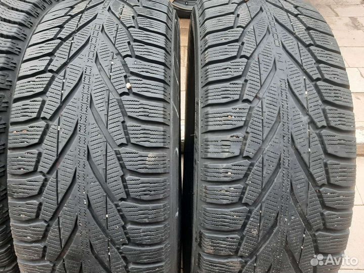 Nokian Tyres Hakkapeliitta R3 SUV 245/70 R16