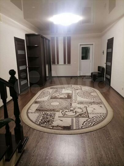 Коттедж 361,8 м² на участке 15 сот.