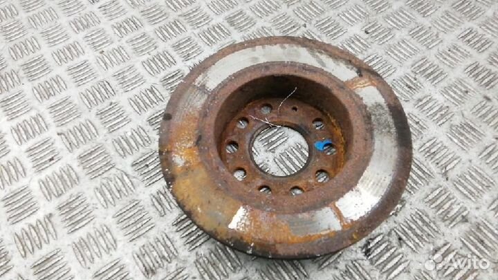 Диск тормозной задний Volkswagen Golf