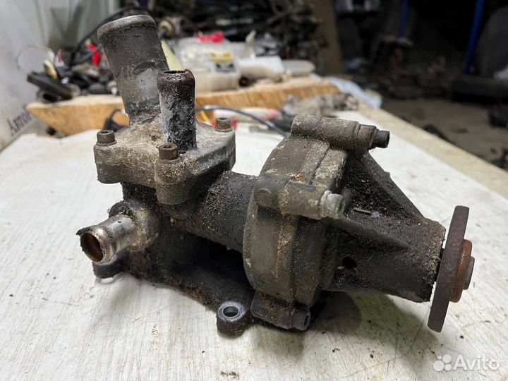 Водяной насос помпа Chevrolet epica x20d1 v250