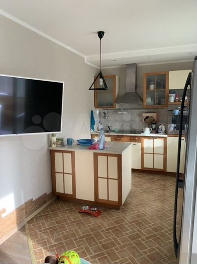 3-к. квартира, 101,3 м², 3/9 эт.