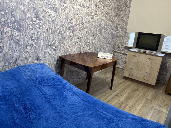 2-к. квартира, 47 м², 4/4 эт.