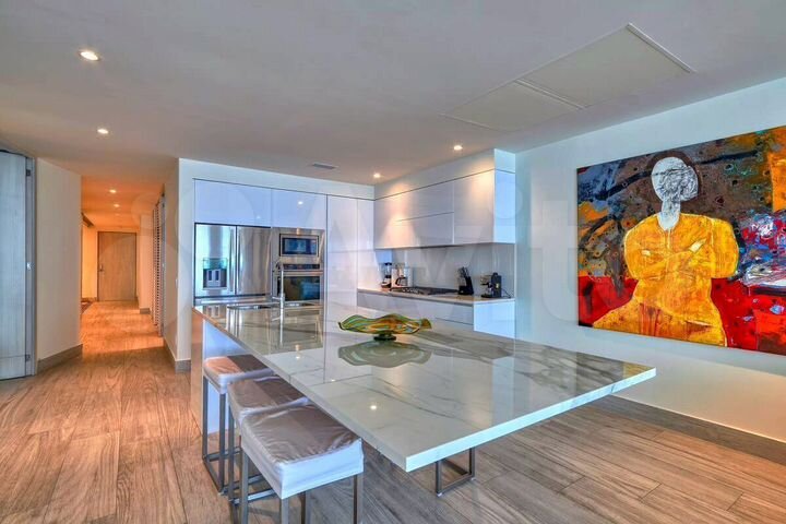 3-к. квартира, 170 м², 12/21 эт.