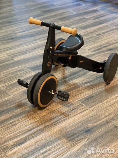 Беговел велосипед 2 в 1