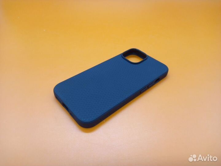 35570 Чехол Spigen для iPhone 14 Pro