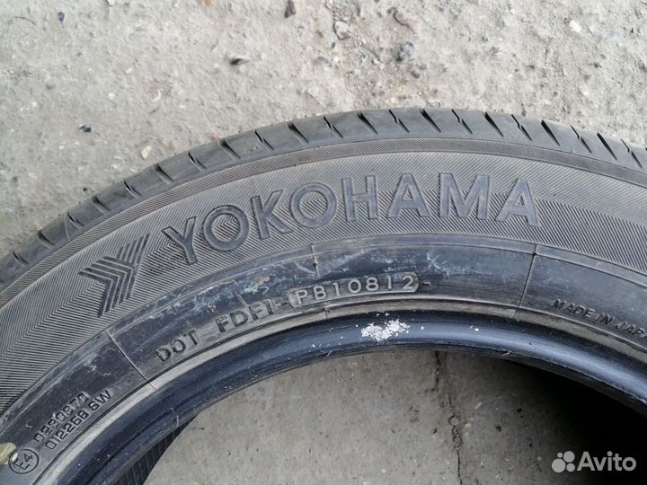 Yokohama BluEarth-Van RY61 215/60 R16