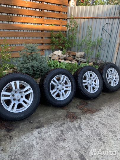 Зимняя резина с дисками Nordman 265/60 R18