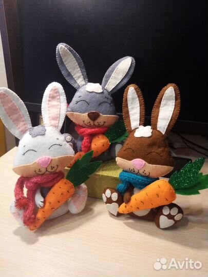 Зайцы символ 2023 года