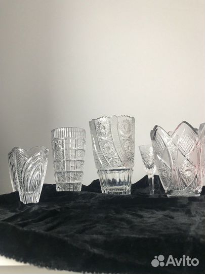 Хрустальная ваза для цветов, рюмки