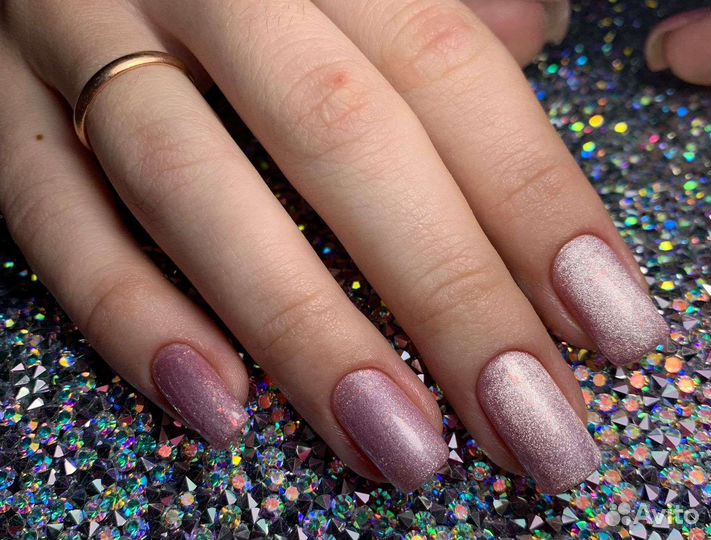 Услуги мастера маникюра и педикюра