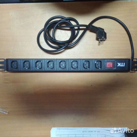 Сетевой фильтр 8 портов с выключателем