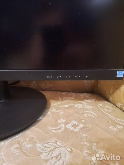 Монитор Philips 21.5”